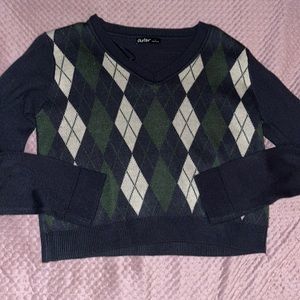 aster long sleeve, with a vest pattern